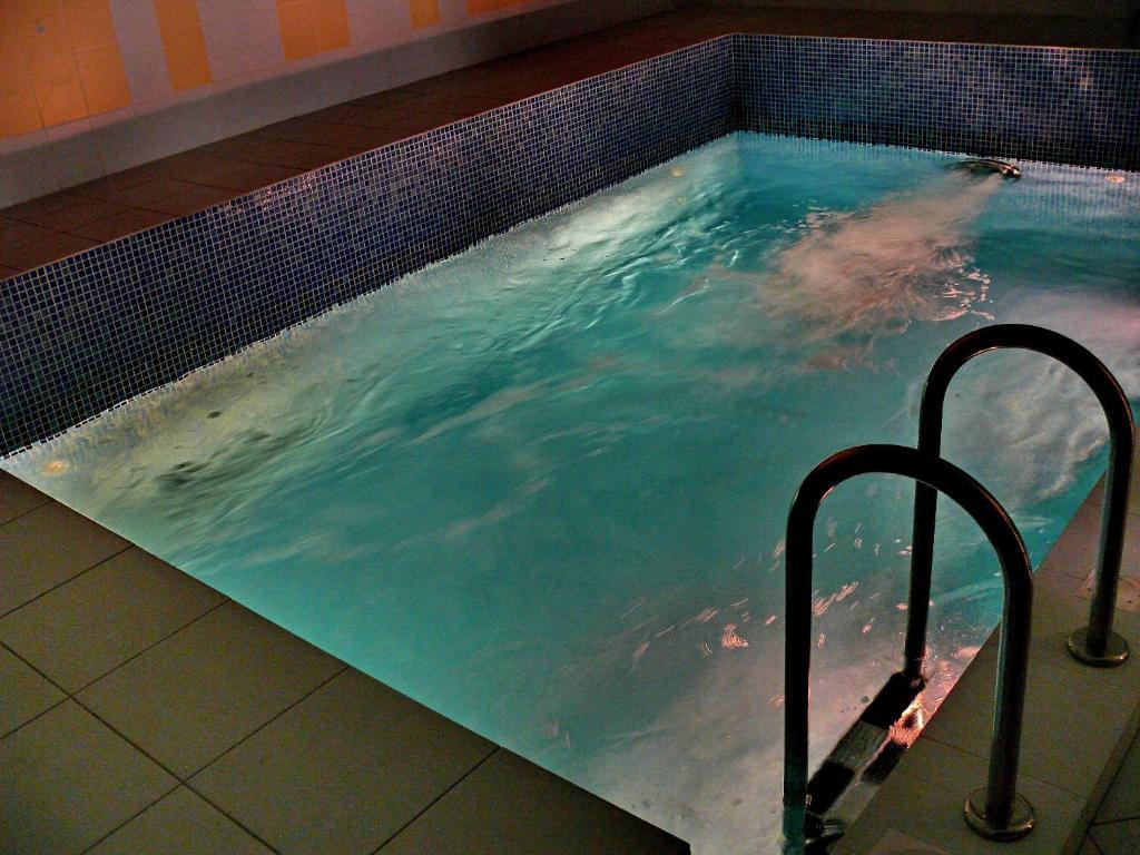 U Fontana Hotel Minsk Exteriör bild