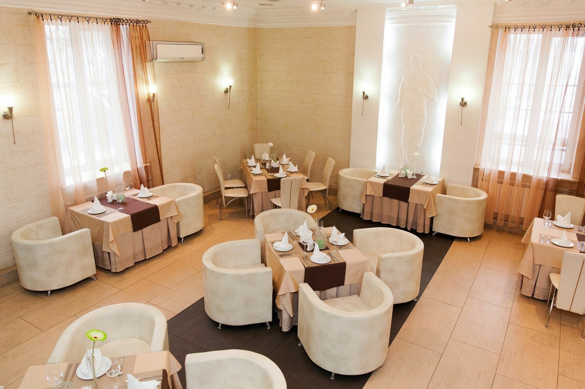 U Fontana Hotel Minsk Exteriör bild